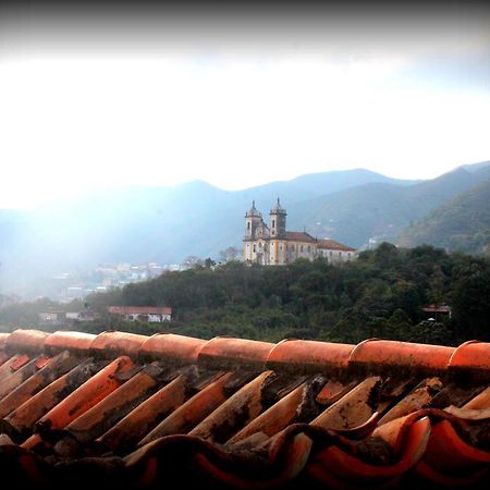 Barroco Hostel 欧鲁普雷图 外观 照片