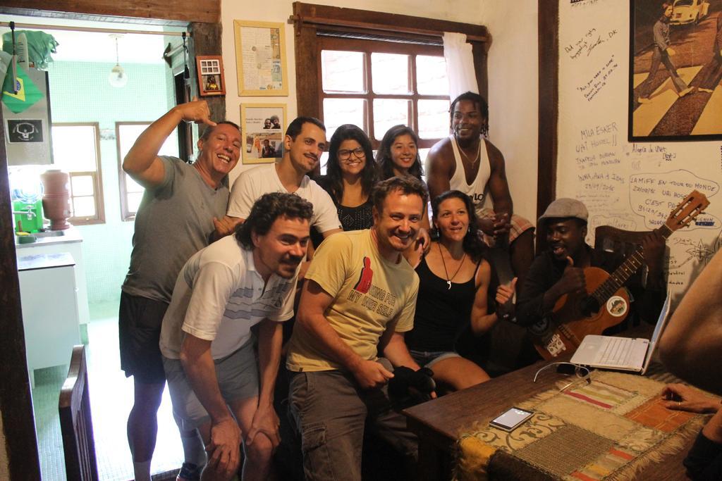 Barroco Hostel 欧鲁普雷图 外观 照片