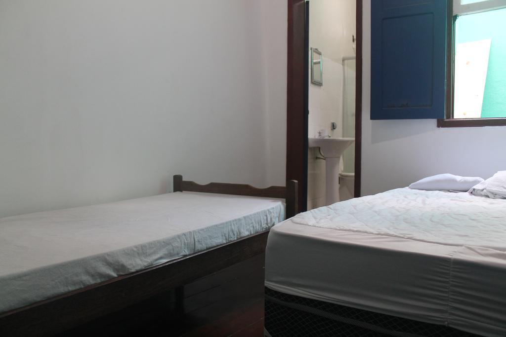 Barroco Hostel 欧鲁普雷图 外观 照片