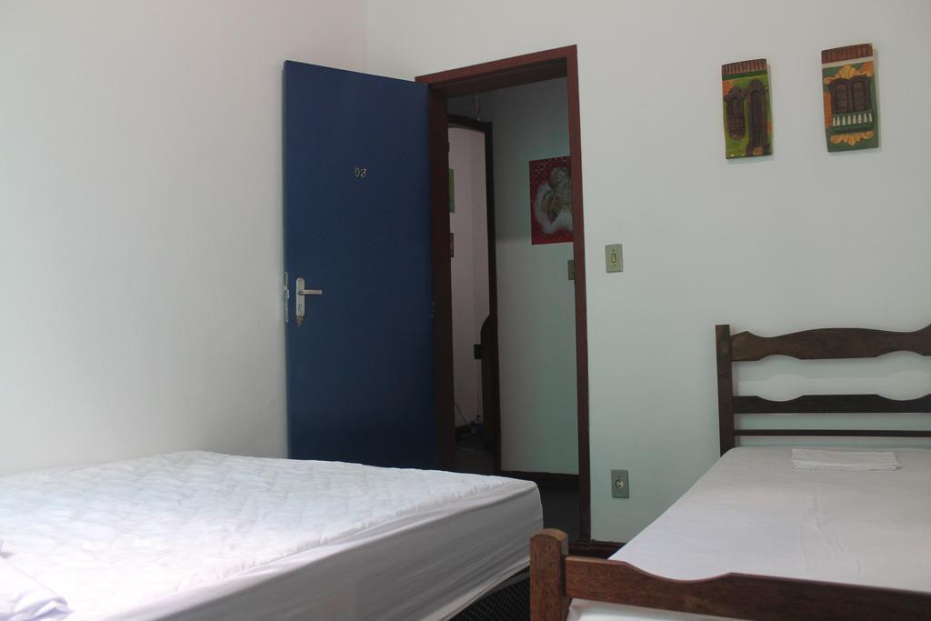 Barroco Hostel 欧鲁普雷图 外观 照片